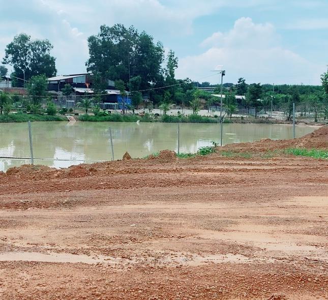 Bán đất SC chính chủ mặt tiền  đường Amata DT: 100m2 ( 5x20)  Long Bình Biên Hòa Đồng Nai