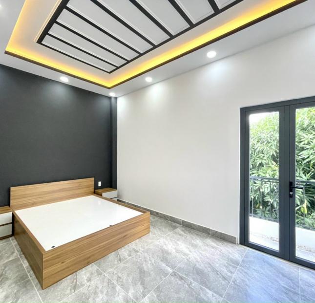Bán nhà đẹp mới hoàn thiện 1 lầu hẻm 1005 Trần Xuân Soạn P. Tân Hưng Quận 7.
