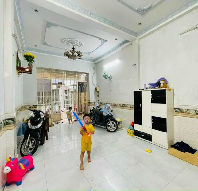 Bán Nhà Mặt Tiền Thụt Nguyễn Tư Giản, Gò Vấp 45m2 chỉ 4,8 tỷ