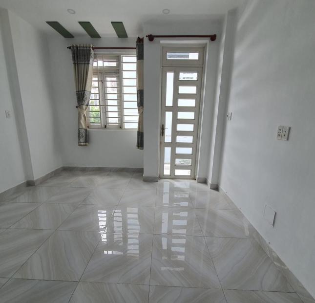 (Ngon) Bán nhà 3 Tầng HXH Thống Nhất, NHƯ MỚI, 4 x13, 54m2, CHỈ 5.1 tỷ, 0967229394