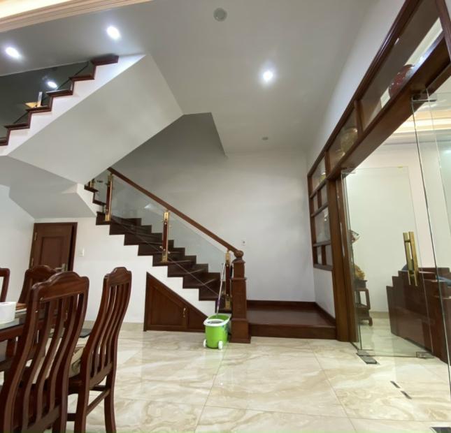 Bán nhà KĐT Đông Nam CƯờng, gần Ecopark, TP HD, 76.5m2, 3 tầng, 4 ngủ, gara, nội thất xịn