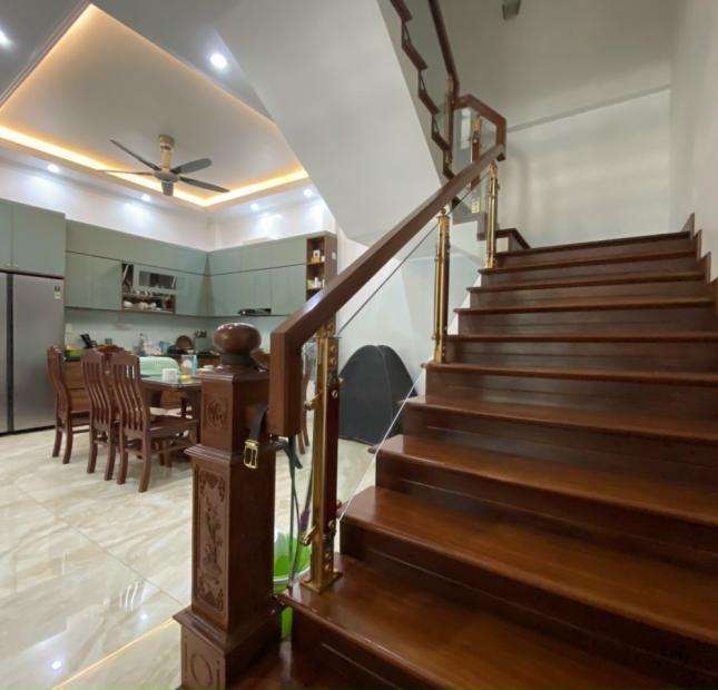 Bán nhà KĐT Đông Nam CƯờng, gần Ecopark, TP HD, 76.5m2, 3 tầng, 4 ngủ, gara, nội thất xịn