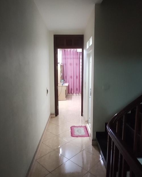 Bán nhà phố Sài Đồng, Long Biên. 47m2 giá 4.68 tỷ. Lh 0853092009.