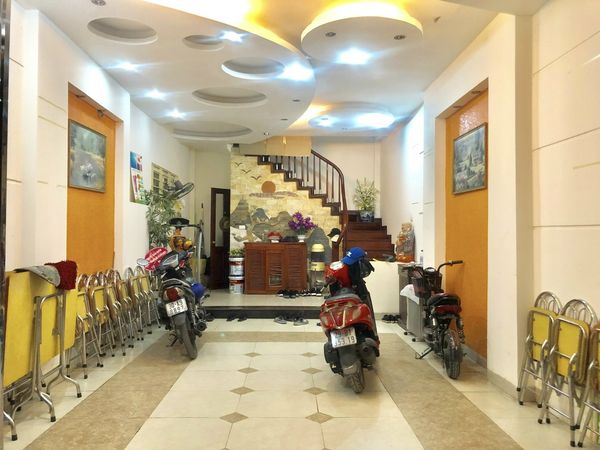 Nhà Đẹp Tại Phố Khương Trung Thanh Xuân OTO Vào Nhà