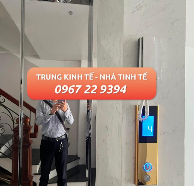 (HOT) Khách sạn Mặt tiền Cộng Hòa, 200tr/tháng, MỚI KENG, NỞ HẬU, 0967229394