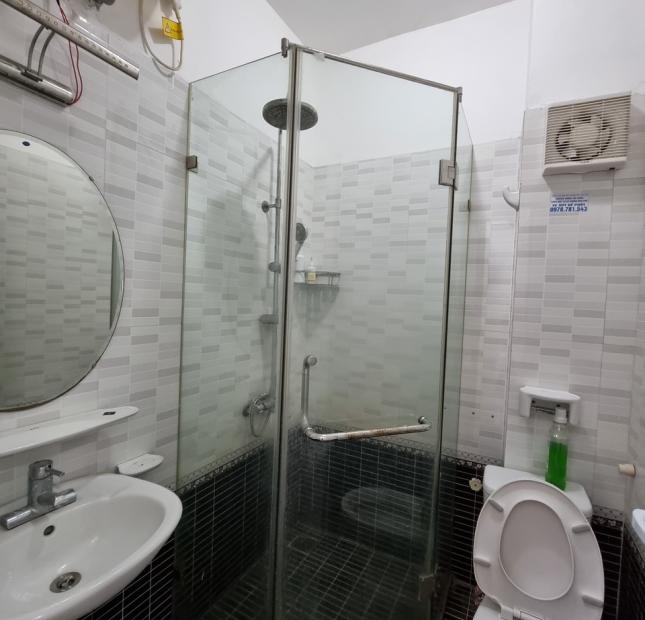 Nhà bán Mỹ Đình, vừa ở vừa đang cho thuê kinh doanh Salon, ôto tránh trước cửa nhà, gần ngã ba, ba bước chân ra Phố lớn🥰 