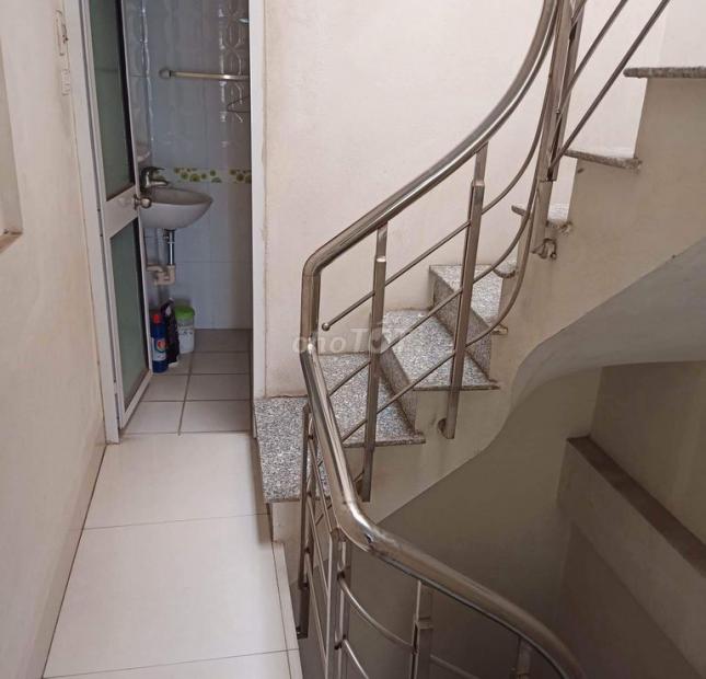 Chính chủ bán nhà 5 tầng số 22 phố Tân Khai, Phường Vĩnh Hưng, Quận Hoàng Mai, Hà Nội
