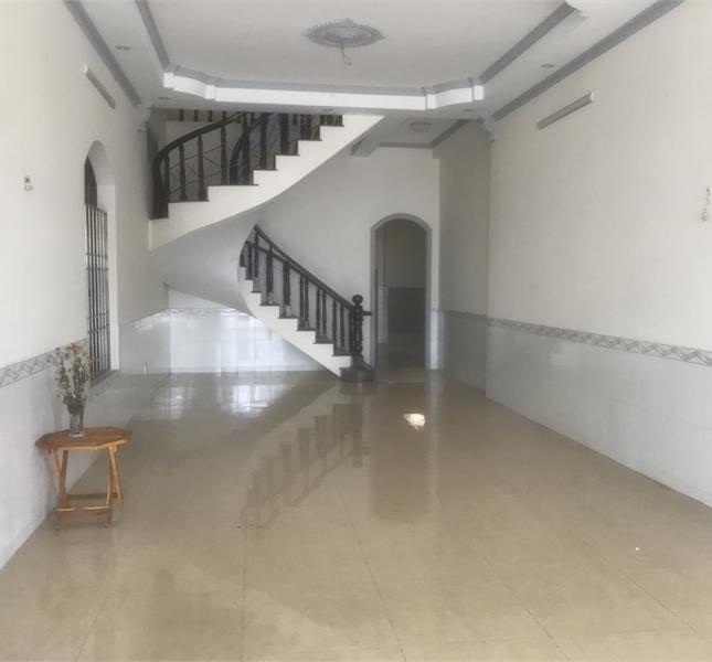 Cho thuê mặt bằng 1 trệt 2 lầu 90m2 đường 30/4, TP Vũng Tàu