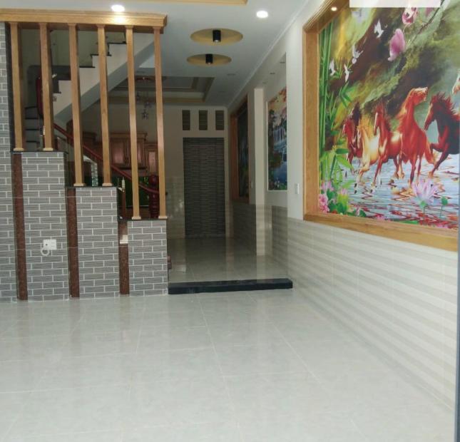 Bán nhà 1 trệt 2 Lầu đường Huỳnh Tấn Phát, p.Đông Hoà Tp Dĩ An 