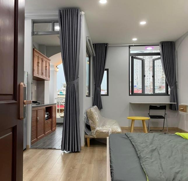 BÁN NHÀ ĐẸP, 2 MẶT HXH PHAN XÍCH LONG, GẦN BV HOÀN MỸ, 5 TẦNG, NGANG LỚN, SỔ VUÔNG, 40M2, 9 TỶ