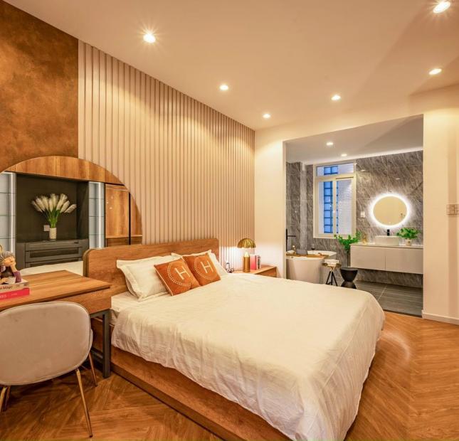 Hẻm xe hơi gần Đường 3/2, nhà 5 tầng, mới xây rất đẹp, tặng toàn bộ nội thất, mua vô ở liền, Q10