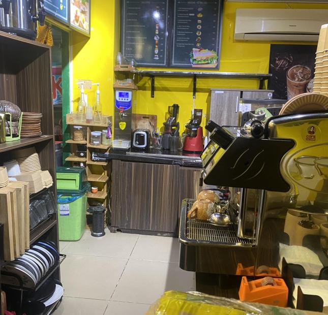 Cho thuê mặt bằng trệt lửng kinh doanh cafe Hưng Gia đường lớn