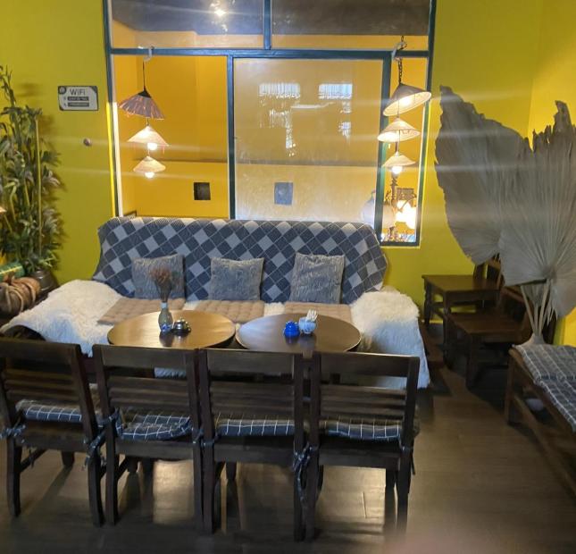 Cho thuê mặt bằng trệt lửng kinh doanh cafe Hưng Gia đường lớn