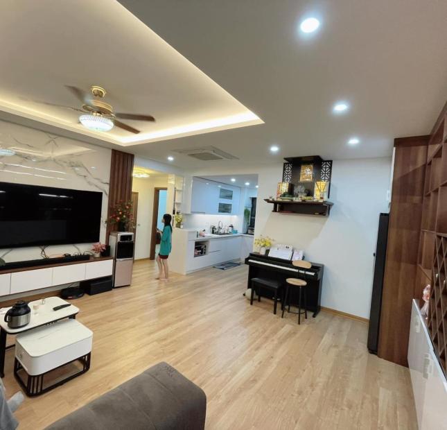 Bán chung cư N4C Hoàng Đạo Thúy CĂN GÓC 82m2, 3 ngủ, 2 vs  chỉ nhỉnh 3 tỷ