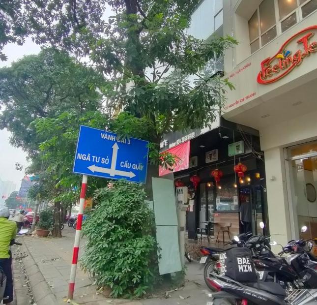 Bán nhà mặt phố Nguyễn Chí Thanh 40m, mặt tiền 4,5m, giá 15,8 tỷ