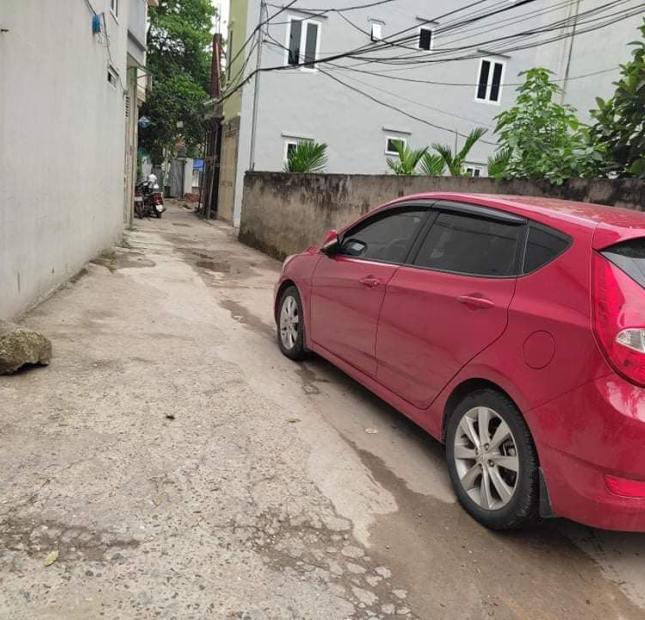 BÁN NHÀ DÂN XÂY, NHỎ TIỀN, NGÕ RỘNG, Ô TÔ ĐỖ CỬA