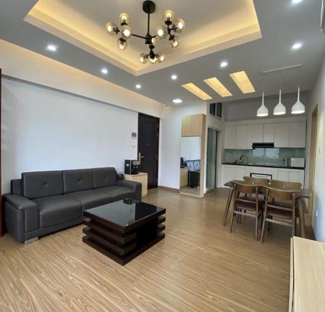 Chính chủ cần bán gấp CHCC 184 Hoàng Quốc Việt 68.5m 2pn thoáng mát đã sửa đẹp 2,85 tỷ 0988296228