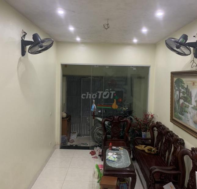 Chính Chủ Cần Bán Nhà Ngõ1194 Đường Láng,