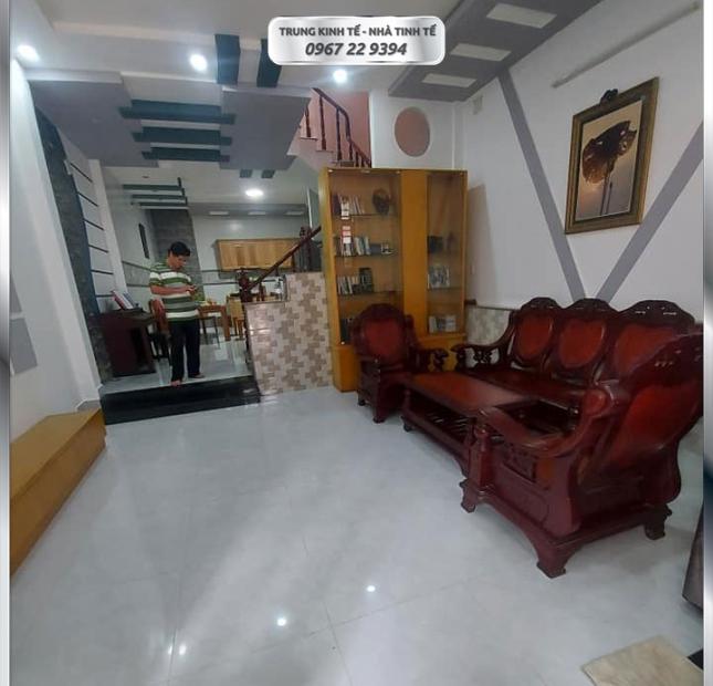 (UI THƠM) Anh Quý gửi nhà HXH Cống Lở, 5 x 19, 4T, chỉ hơn 7 tỷ, 0967229394