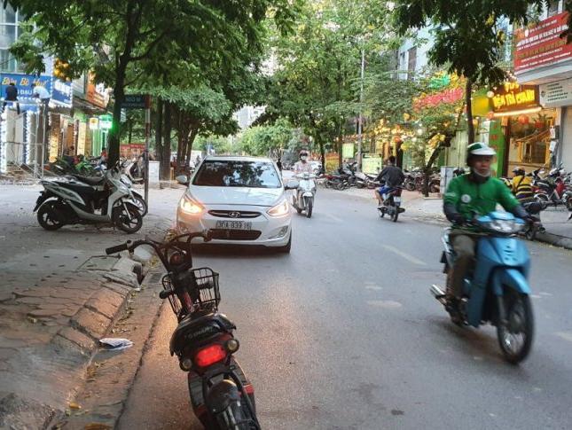 Bán đất Dương Khuê 500m, MT 32m, pháp lý rõ ràng. Giá chỉ 18.5 tỷ 0975626023