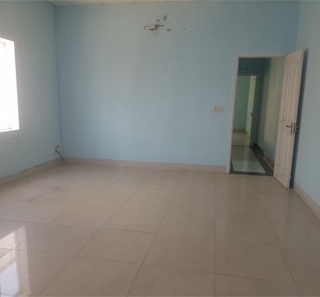 Cho thuê mặt bằng 3 lầu kính đường 30.4 TP Vũng Tàu