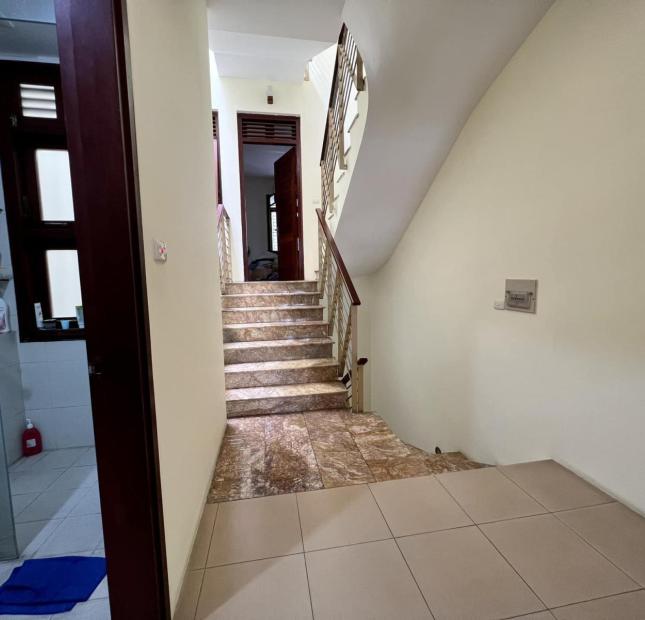 HOÀNG HOA THÁM  – TÂY HỒ DT80M2, MT4.1, 5T, Ô TÔ - KD, NHỈNH 16 TỶ