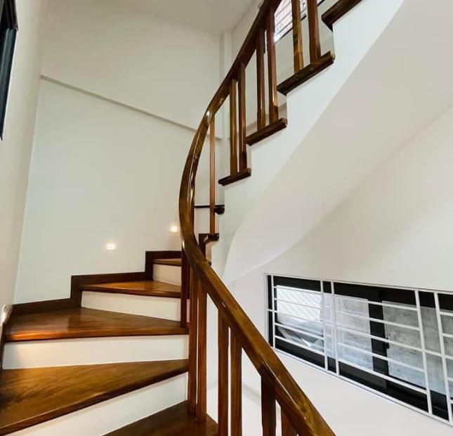 SIÊU PHẨM! Toà nhà 8 tầng THANH XUÂN QUẬN: 72m. Nhỉnh 10t.ỷ tí ti. THANG MÁY, KINH DOANH.
