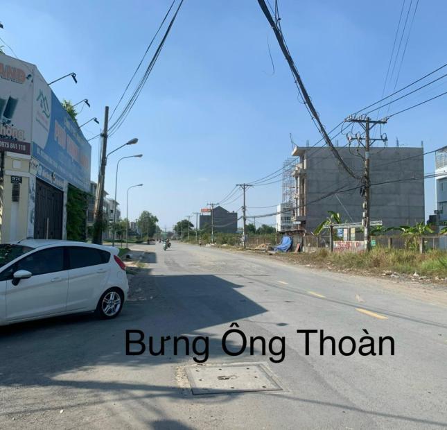 Lô đất mặt tiền đường Bưng ông thoàn diện tích 126m vị trí đẹp đối diện villa park