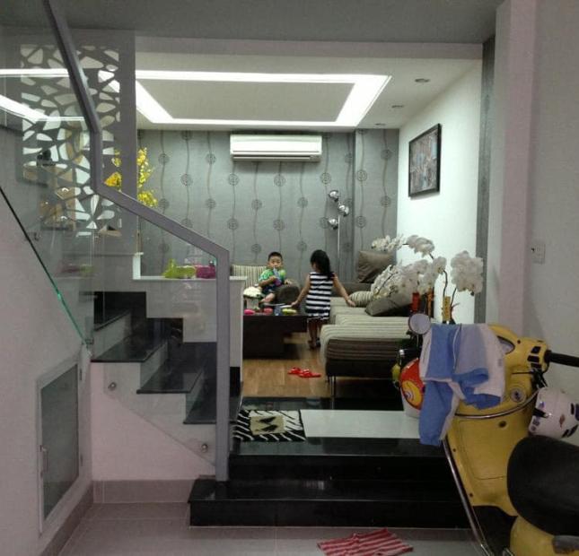 Mặt tiền kinh doanh Huỳnh Văn Bánh 5 tầng BTCT, xe hơi ngủ trong nhà, nhỉnh 13 tỷ. LH 0386372900