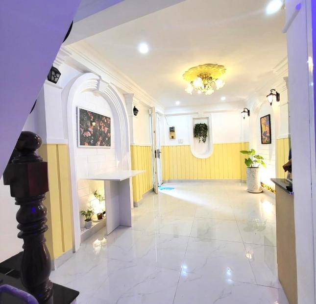 Nhà Mới 4 Tầng 3 Phòng Ngủ Nguyễn Kiệm, Gò Vấp 22m chỉ 2,55 tỷ