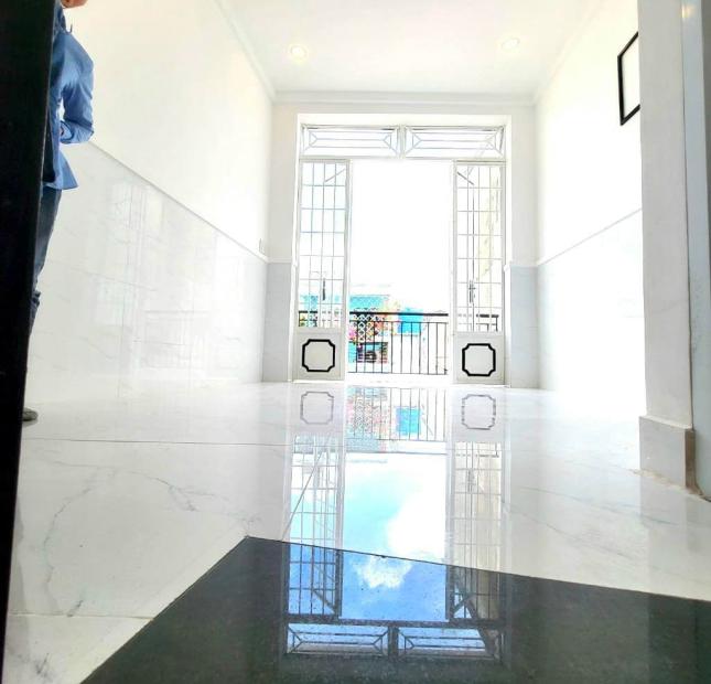 Nhà Mới 4 Tầng 3 Phòng Ngủ Nguyễn Kiệm, Gò Vấp 22m chỉ 2,55 tỷ