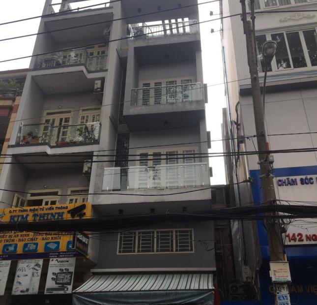 bán gấp nhà mt trần hưng đạo quận 5 dt 8x20 nhà 5 tầng TM giá 60 tỷ duy nhất con đường 