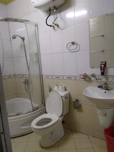 Cần bán CHCC 60m2 gồm 2 phòng ngủ đường Trường Chinh