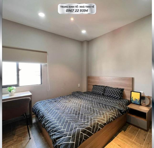 (HOT) CHDV 20 phòng, THANG MÁY, HXH, 6 x 22, chỉ 14 tỷ, 0967229394