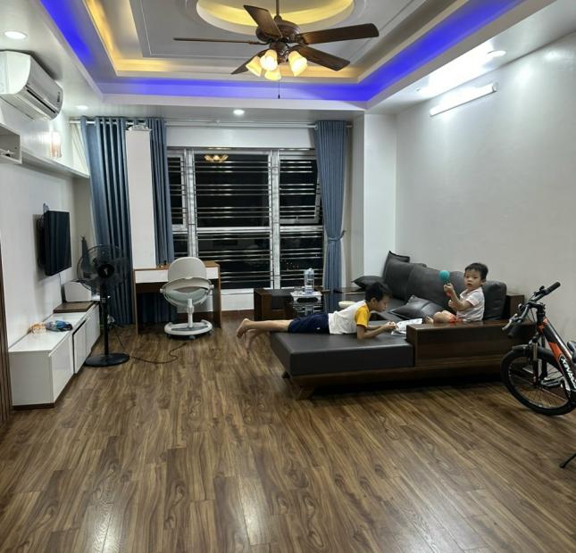 Chính chủ cần bán căn hộ tại Dương Nội diện tích 117m2, căn góc 3 ngủ 2 WC giá 2tyxxxx