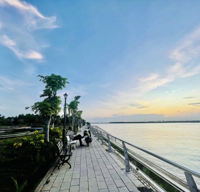 Bán căn biệt thự view sông Sài Gòn