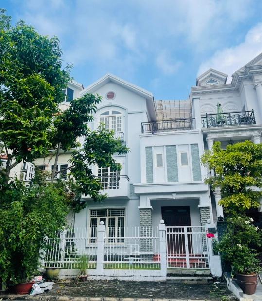 Cho thuê biệt thự NamThông nhà đẹp, giá rẻ nhất tại Phú Mỹ Hưng, quận 7