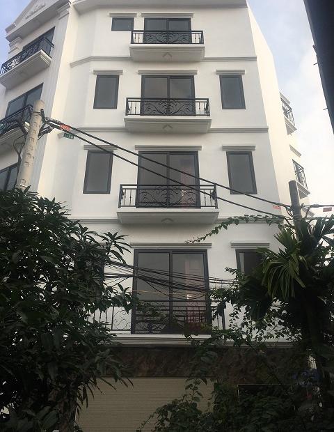 Bán Nhà ngõ đầu 63 đường Di Ái, Di Trạch oto 16 chỗ đỗ cửa, đường thông ra vành đai 3.5 chỉ 200m.