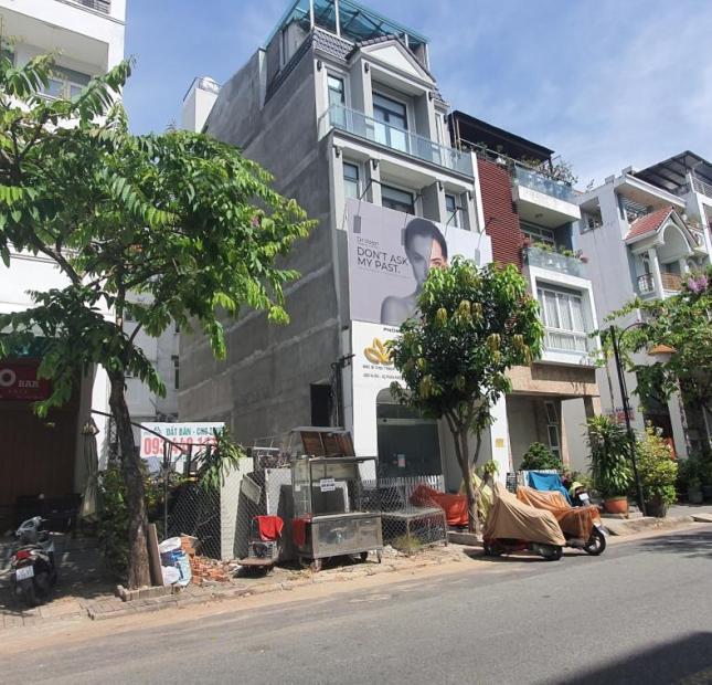 Cho thuê nhà phố Phú Mỹ Hưng đang xây mới 6 tấm, thang máy giá 90tr