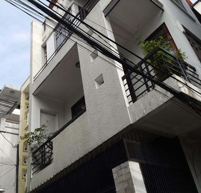 Bán nhà HXH  1 xẹt sau lưng mặt tiền đường chính Nguyễn Trãi,Q5