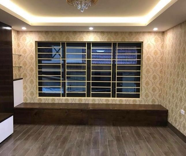 Bán nhà mặt phố Thụy Khuê, Tây Hồ, đối diện BV Thu Cúc, kinh doanh sầm uất, giá 17.7 tỷ