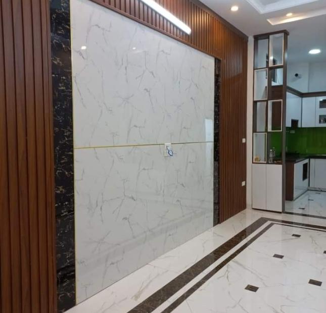 Cắt lỗ mùa WORLD CUP bán gấp nhà mới xây 5T ĐỐI DIỆN AEON LONG BIÊN trên dưới 3 tỷ có TL