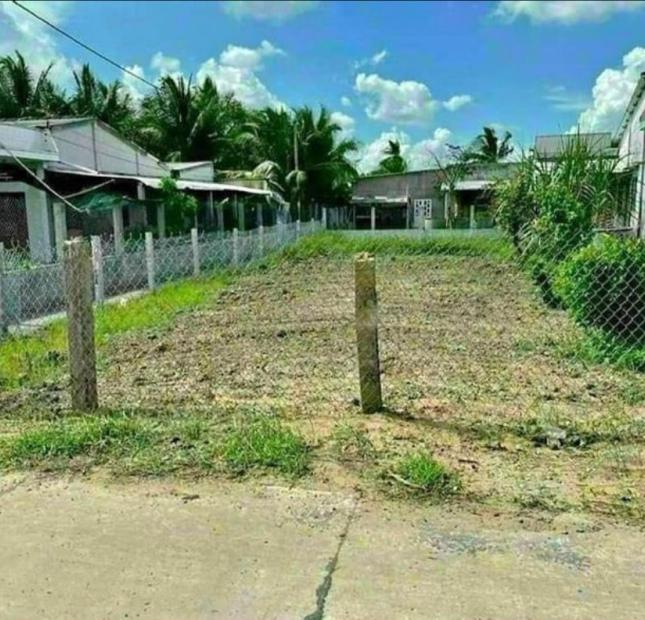  Chính chủ  bán gấp lô 3 mặt tiền 400m2  ngay TX Bến Cát giá 580tr