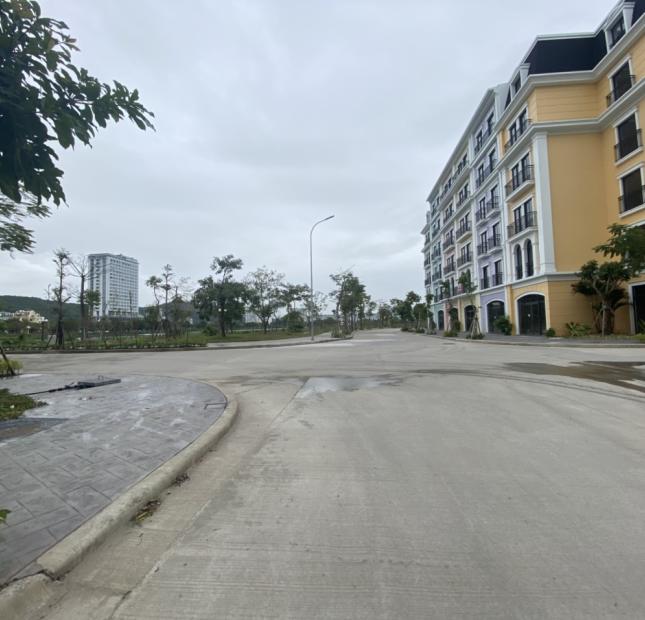 Chính chủ cần cắt lỗ nhanh mấy căn SHOPHOUSE giá thở OXY