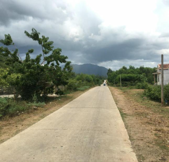 Bán 300m đất thổ cư mặt tiền đường Qh30m Ninh Đông Ninh Hòa