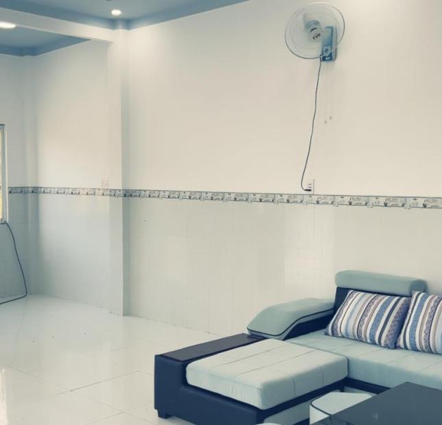 Giảm 50tr mong gặp người thiện chí, Nhà  mới dt 100m2, MT đường 8m, giá 650tr