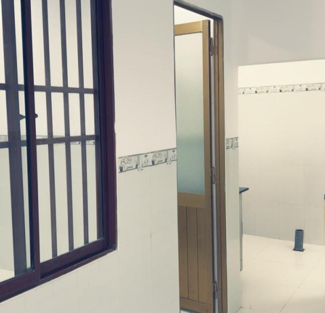 Giảm 50tr mong gặp người thiện chí, Nhà  mới dt 100m2, MT đường 8m, giá 650tr