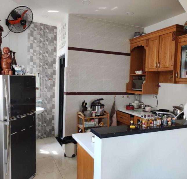 BÁN NHÀ 5 TẦNG Đ. QUANG TRUNG, PHƯỜNG 8, GÒ VẤP, DT 4.3x13, GIÁ 6.xTỶ, HẺM KINH DOANH 8M