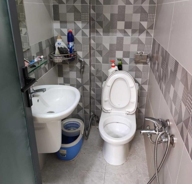 BÁN NHÀ 5 TẦNG Đ. QUANG TRUNG, PHƯỜNG 8, GÒ VẤP, DT 4.3x13, GIÁ 6.xTỶ, HẺM KINH DOANH 8M