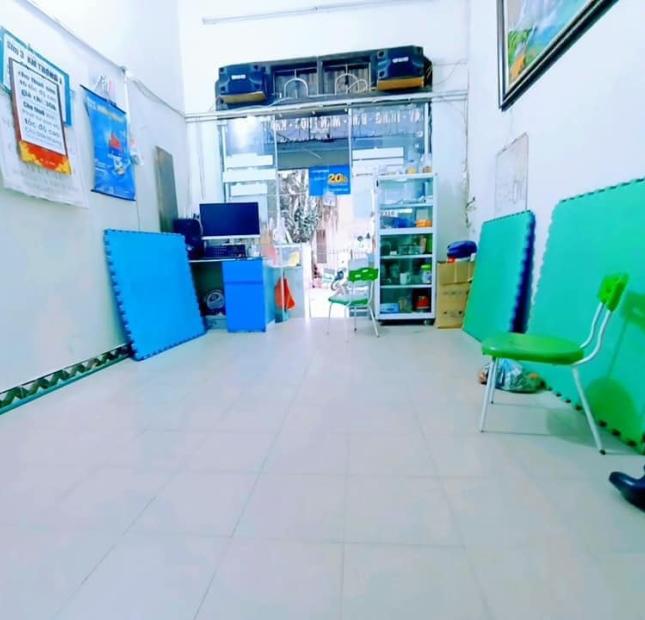 Bán nhà Lê Văn Hiến:,Mặt phố kinh doanh vỉa hè, oto, sầm uất. 45m2x4T Giá: 8.5 tỷ